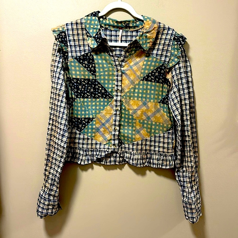 Free Peolpe Patchwork Plaid Cropped Button Up